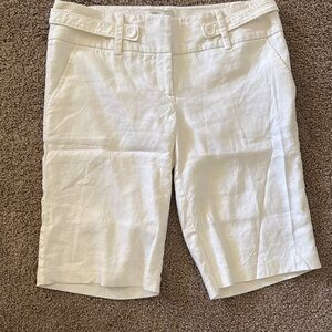 Bebe White Bermuda Shorts Classic Style